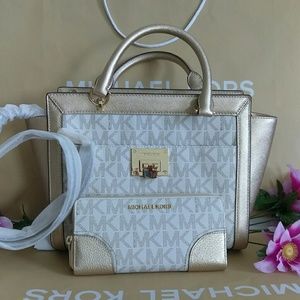 SALE 💰 Michael kors purse bag crossbody w/ wallet